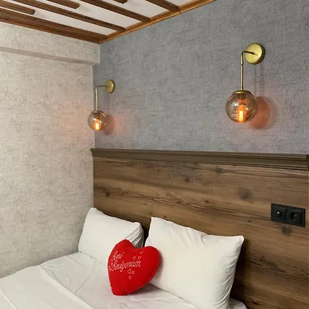 Mansion Valeria 5* Estambul
